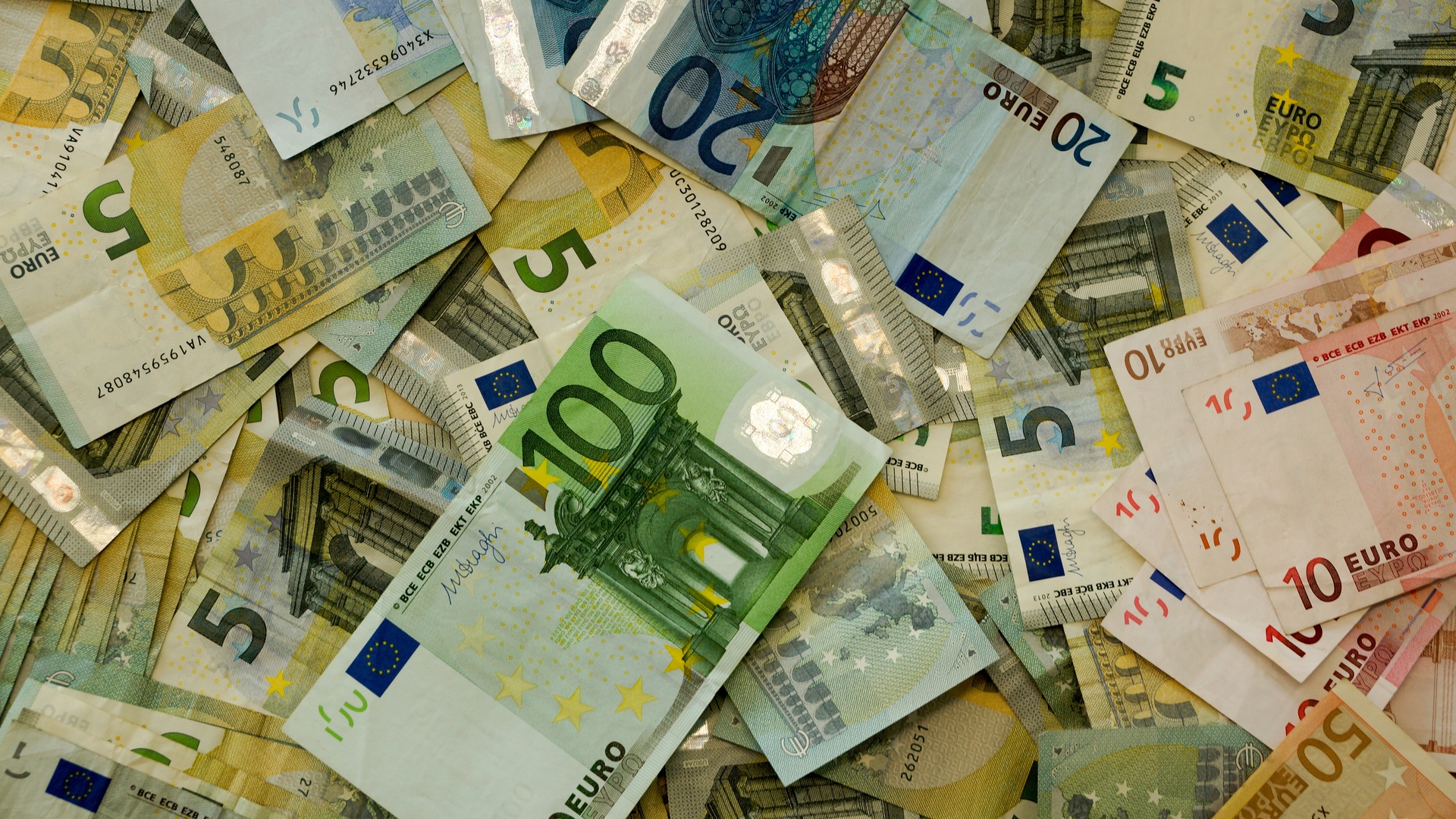 CVC Capital Partners closes fund
