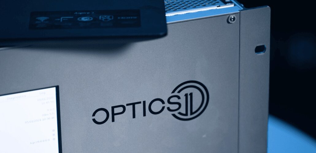 Optics11